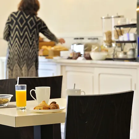 Szálloda Du Golfe 3*