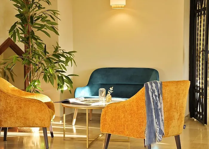 ホテル デュ ゴルフ 3*