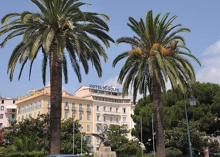 デュ ゴルフ ホテル