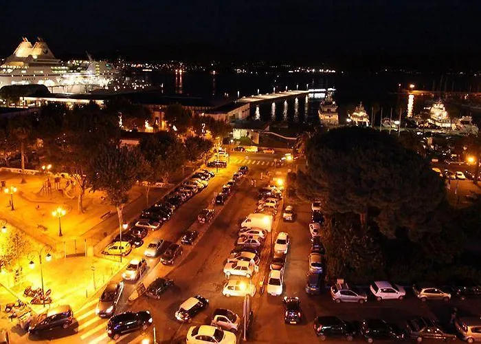 デュ ゴルフ アジャクシオ